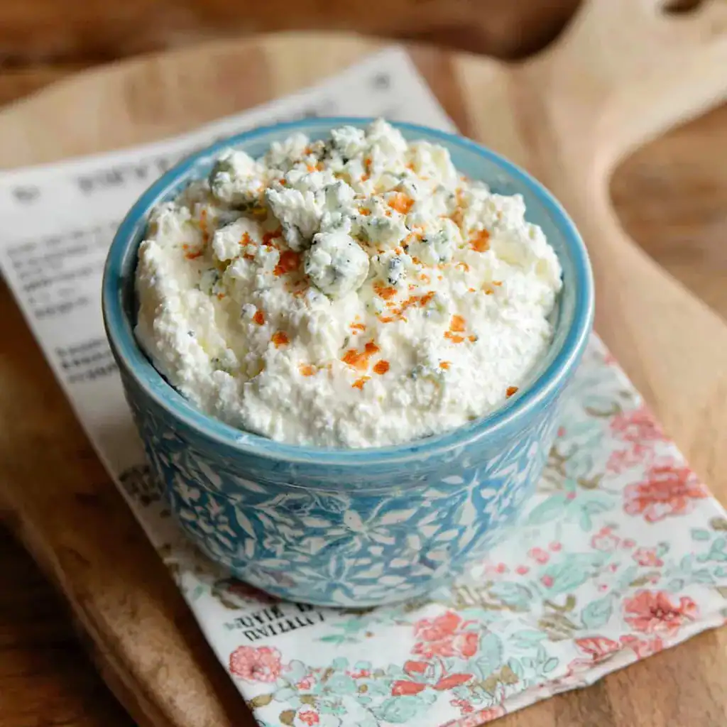 Blended cottage cheese with nutrition info